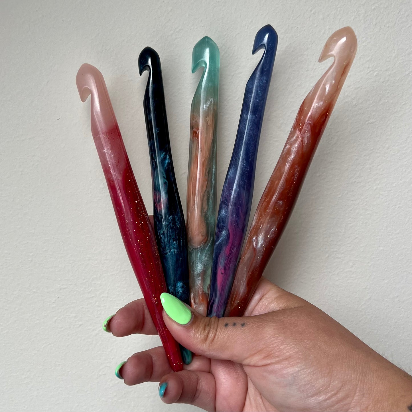 Furls Streamline Resin Andromeda 12.00mm