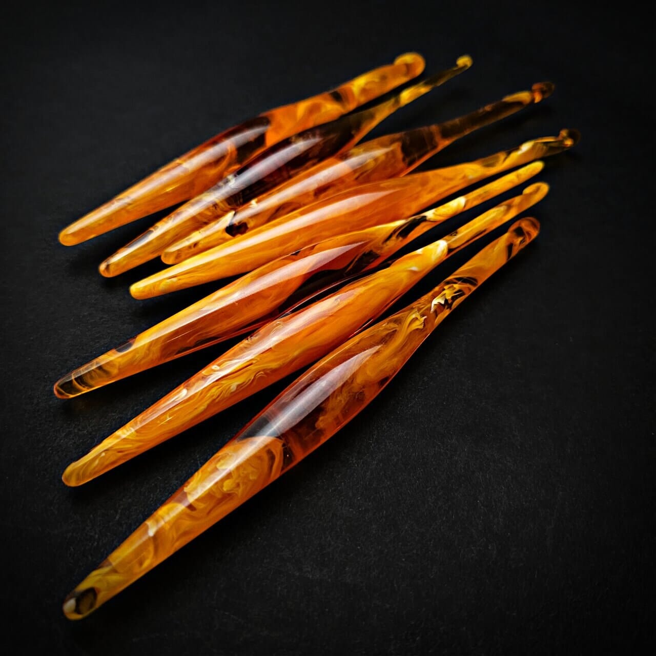 Furls Streamline Resin Leo 12.00mm