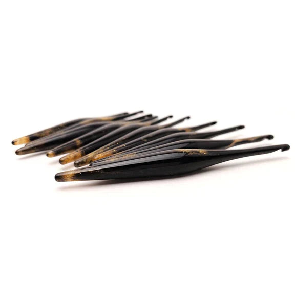 Furls Streamline Resin Castor 8.00mm