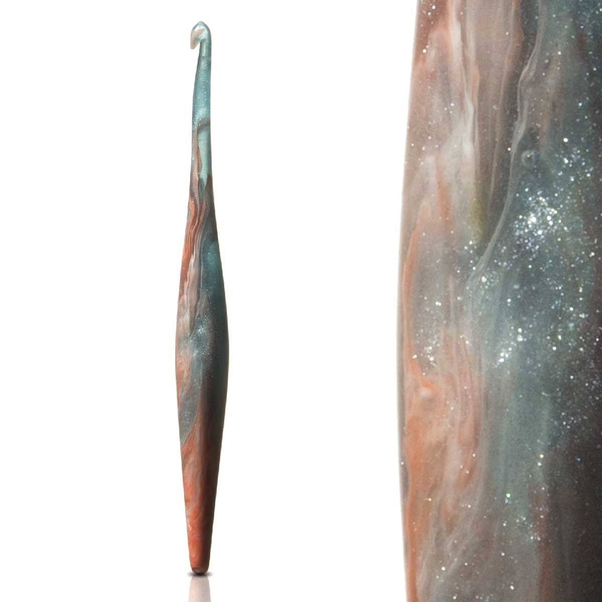 Furls Streamline Resin Andromeda 12.00mm
