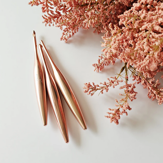 Furls Blush Streamline Metal 10.00mm
